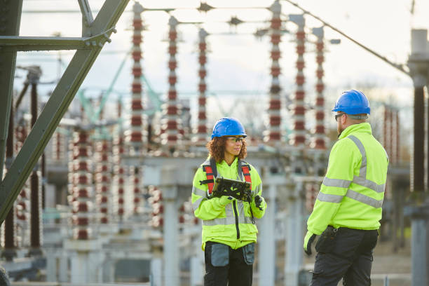 Best Circuit Breaker Repair  in Englewood, OH